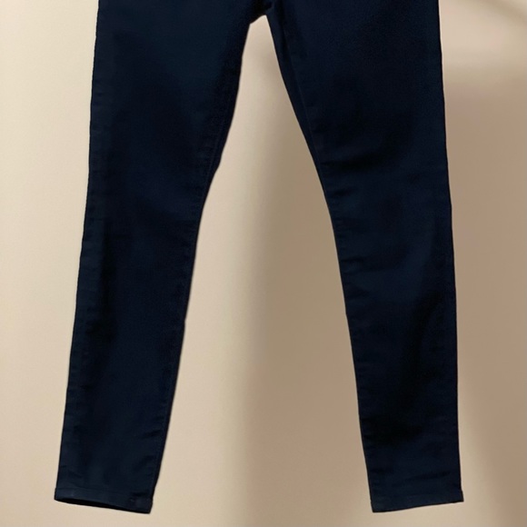 Loft Leggings in Navy Blue - Picture 3 of 4